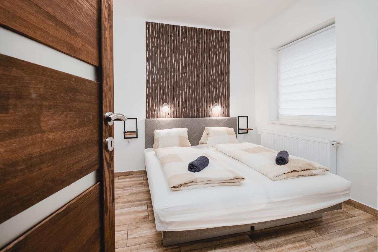 Reborn Lux Apartments Hajdúszoboszló Extérieur photo