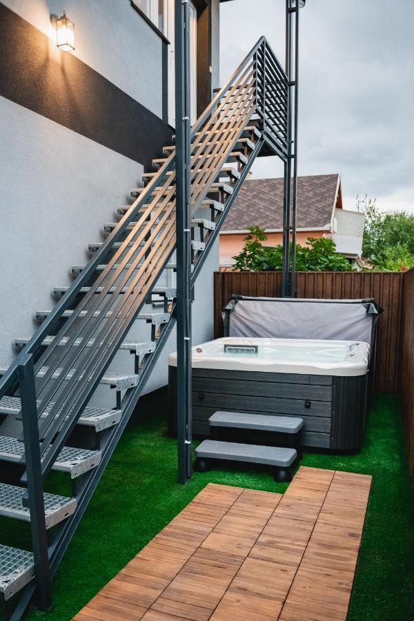 Reborn Lux Apartments Hajdúszoboszló Extérieur photo